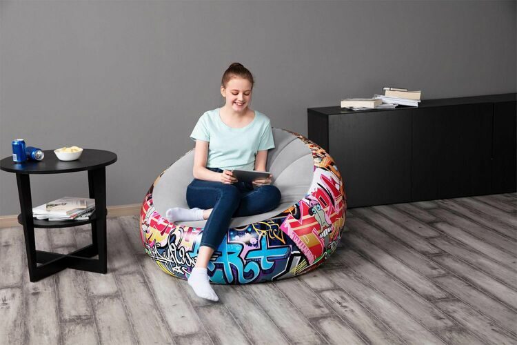 75075 Надувное кресло 112x112x66см "Inflate-A-Chair Graffiti"